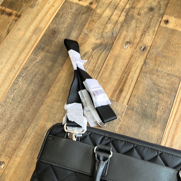 KNOMO London quilted bag - Picture 4 of 5